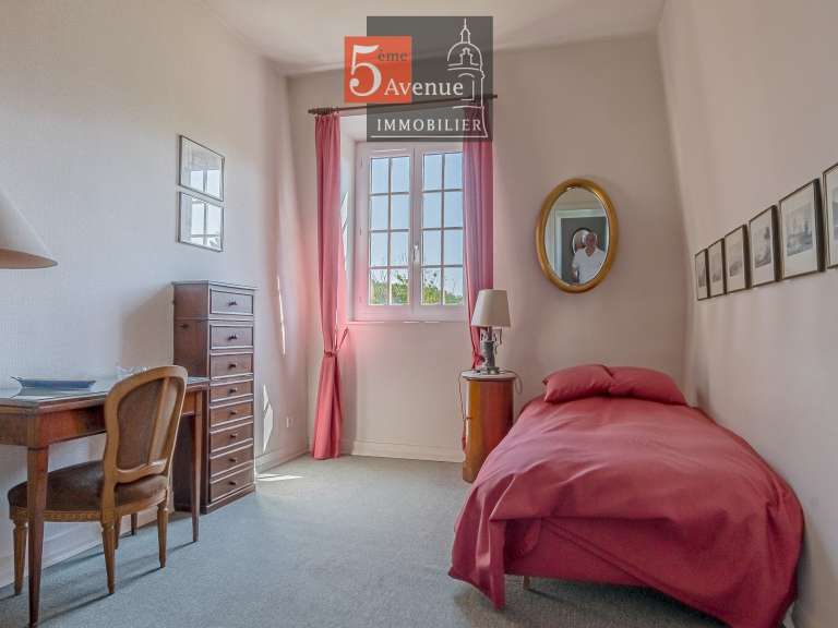 House Chantilly - 10 bedrooms - 430m²