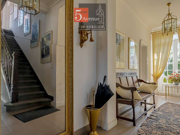 House Chantilly - 10 bedrooms - 430m²