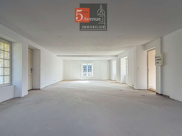 Maison Chantilly - 5 chambres - 400m²