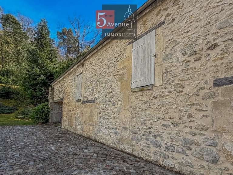 Maison Chantilly - 5 chambres - 400m²