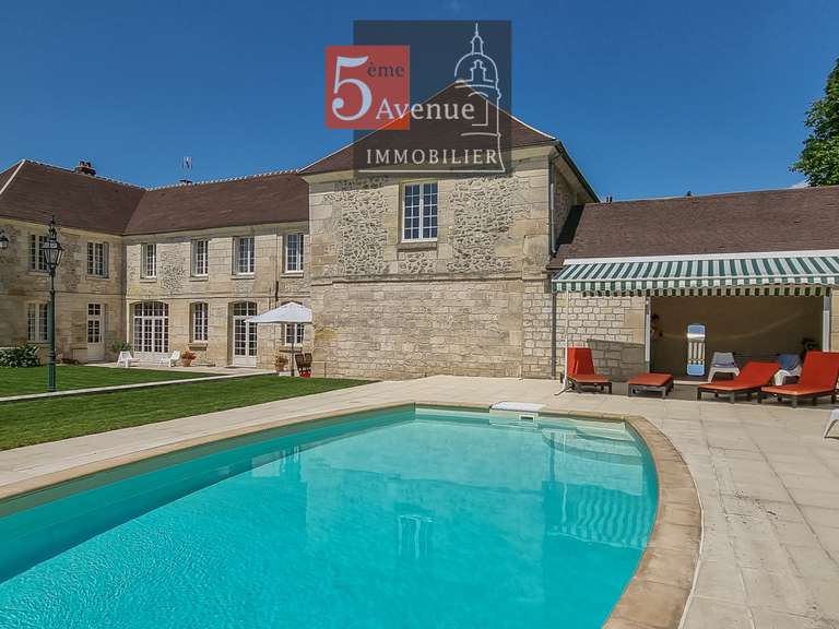 Maison Chantilly - 5 chambres - 400m²