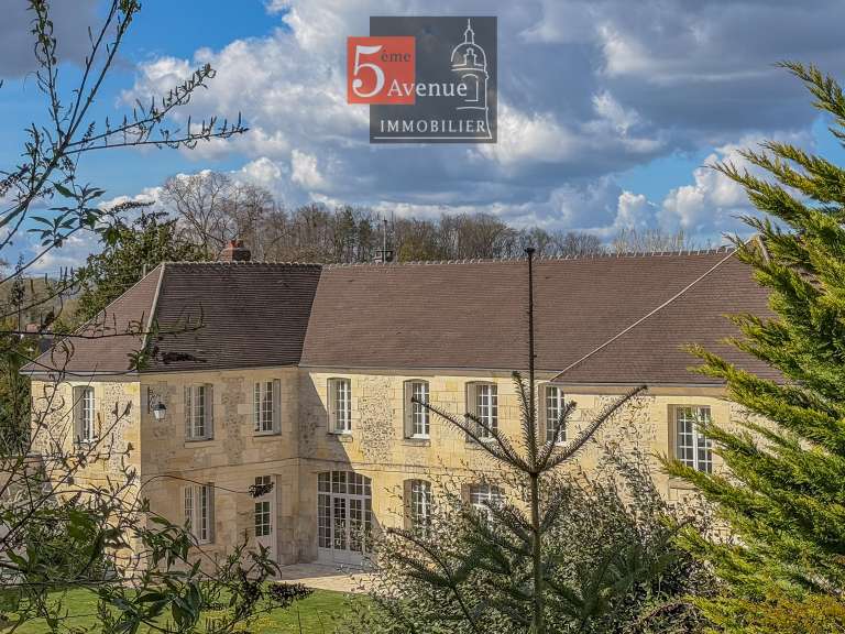 Maison Chantilly - 5 chambres - 400m²