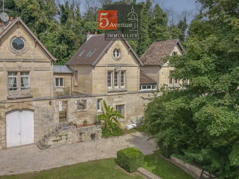 House Chantilly - 6 bedrooms - 430m²