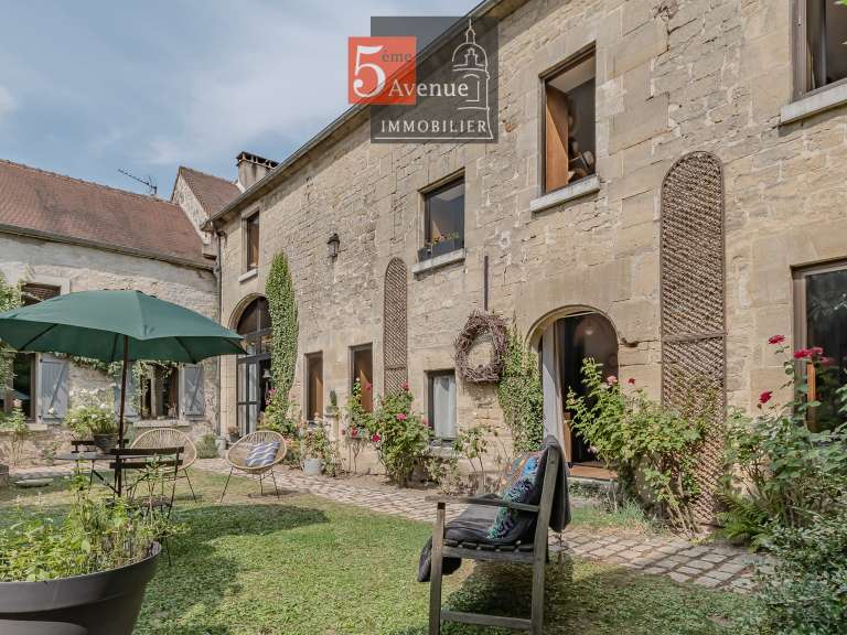 House Chantilly - 10 bedrooms - 550m²
