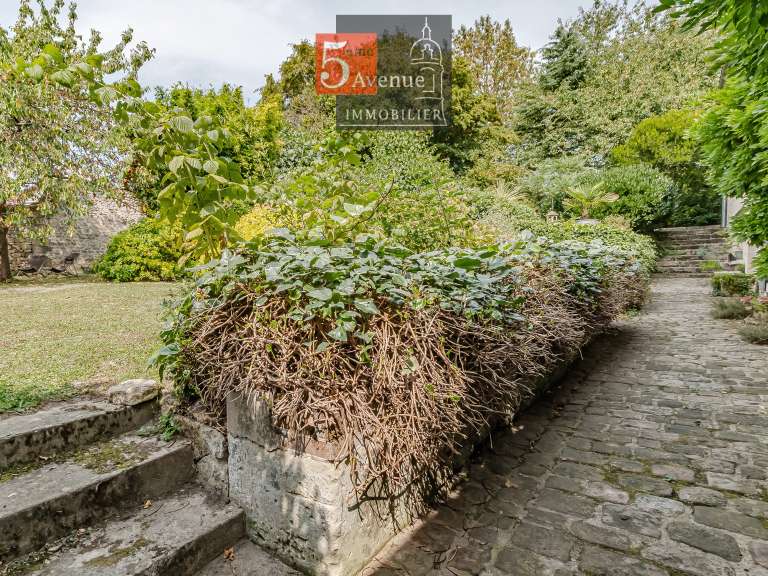 House Chantilly - 10 bedrooms - 550m²