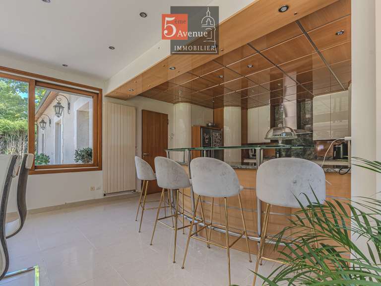 Maison Chantilly - 6 chambres - 400m²