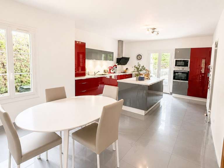 Maison Chantilly - 5 chambres - 320m²