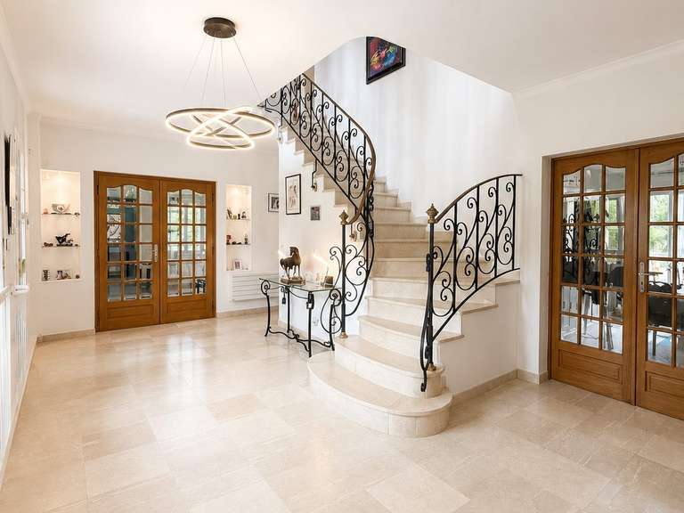 Maison Chantilly - 5 chambres - 320m²