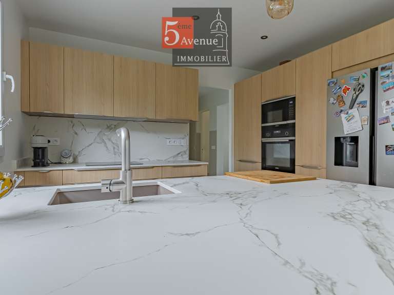 Maison Chantilly - 6 chambres - 183m²