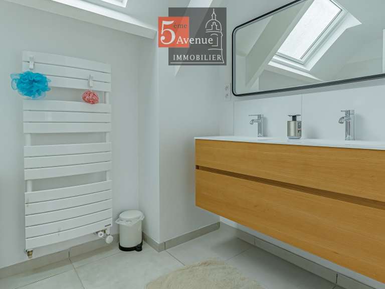 Maison Chantilly - 6 chambres - 183m²