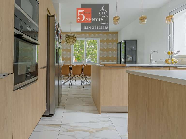 Maison Chantilly - 6 chambres - 183m²