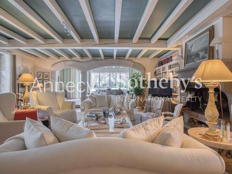 House Chapeiry - 5 bedrooms - 650m²