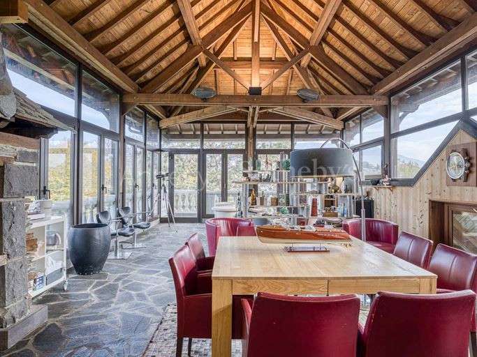 Maison Chapeiry - 5 chambres - 469m²