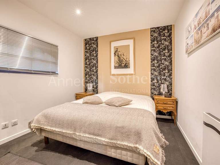 Maison Chapeiry - 5 chambres - 469m²