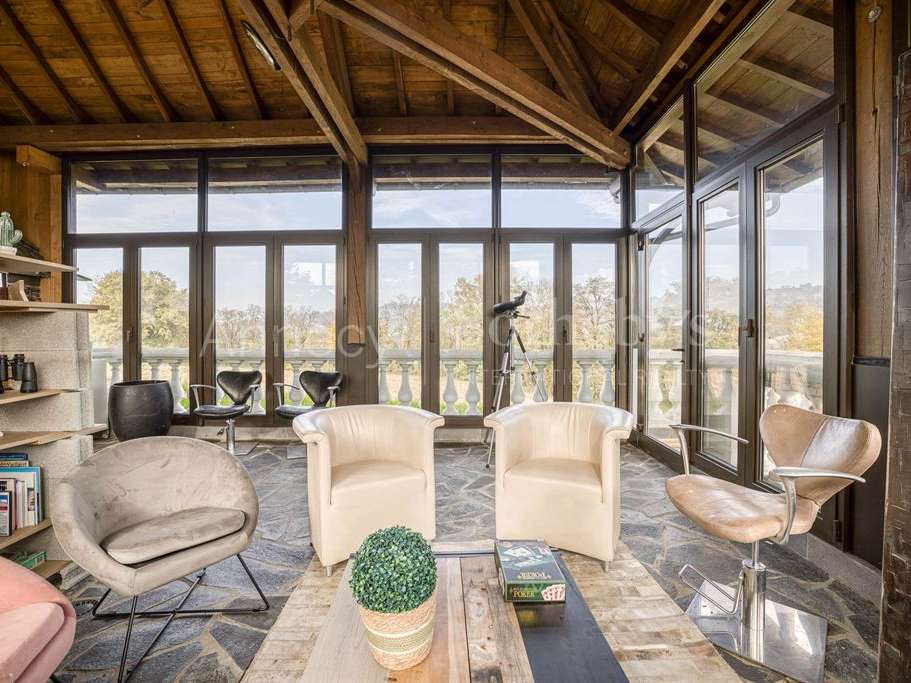 Maison Chapeiry