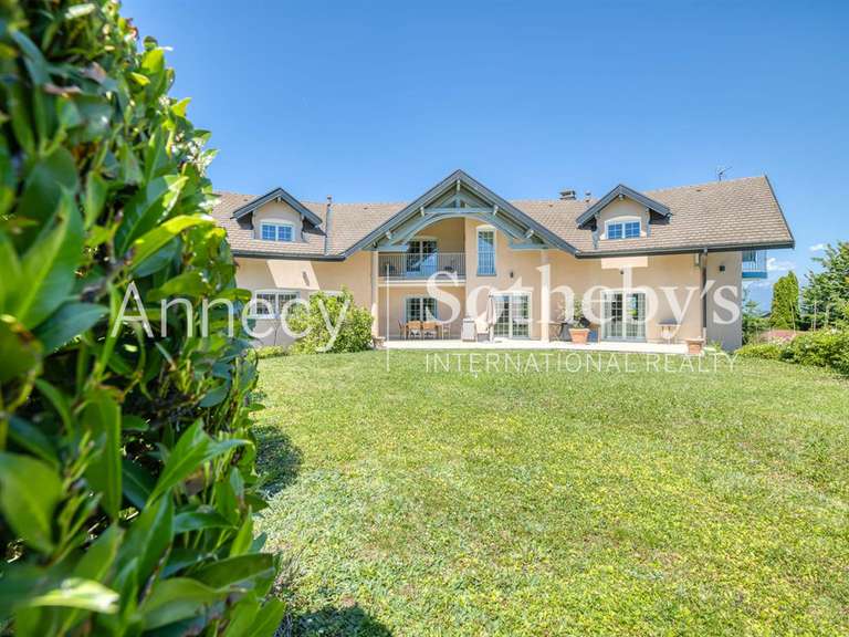Maison Chapeiry - 517m²
