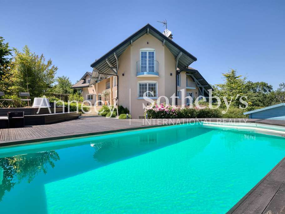 Maison Chapeiry