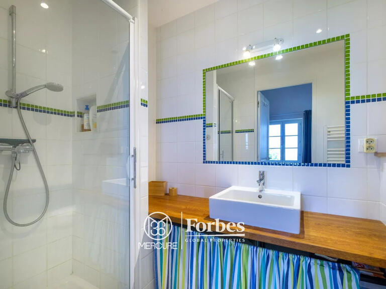 Maison Chaponost - 6 chambres - 320m²