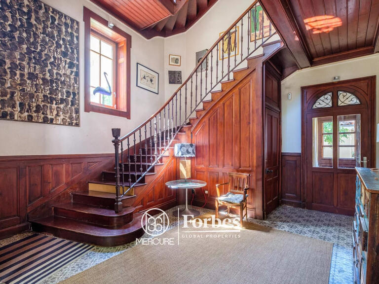 Maison Chaponost - 6 chambres - 320m²
