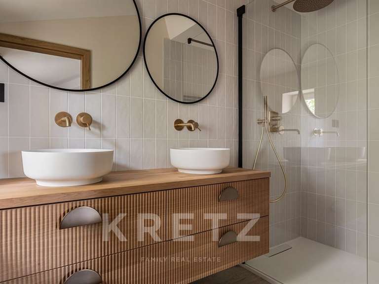 House Chaponost - 7 bedrooms - 450m²