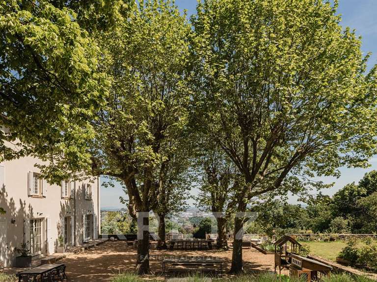 House Chaponost - 7 bedrooms - 450m²