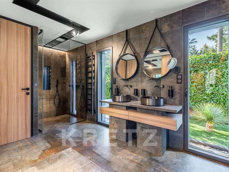House Charbonnières-les-Bains - 5 bedrooms - 340m²