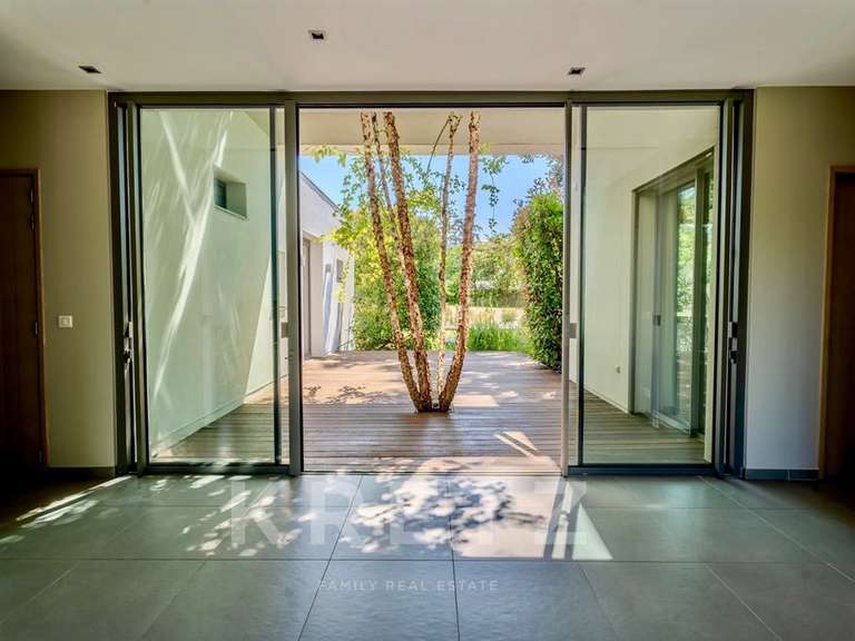 Maison Charbonnières-les-Bains - 6 chambres - 511m²