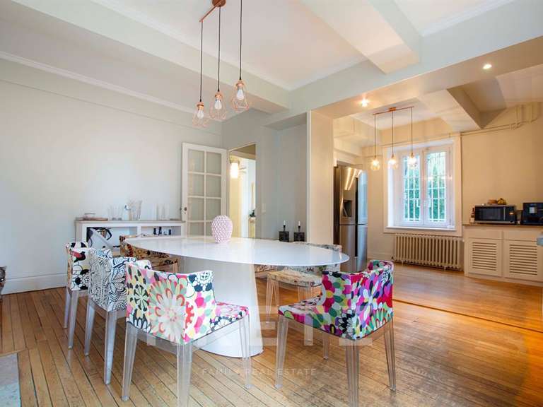 House Charbonnières-les-Bains - 4 bedrooms - 371m²