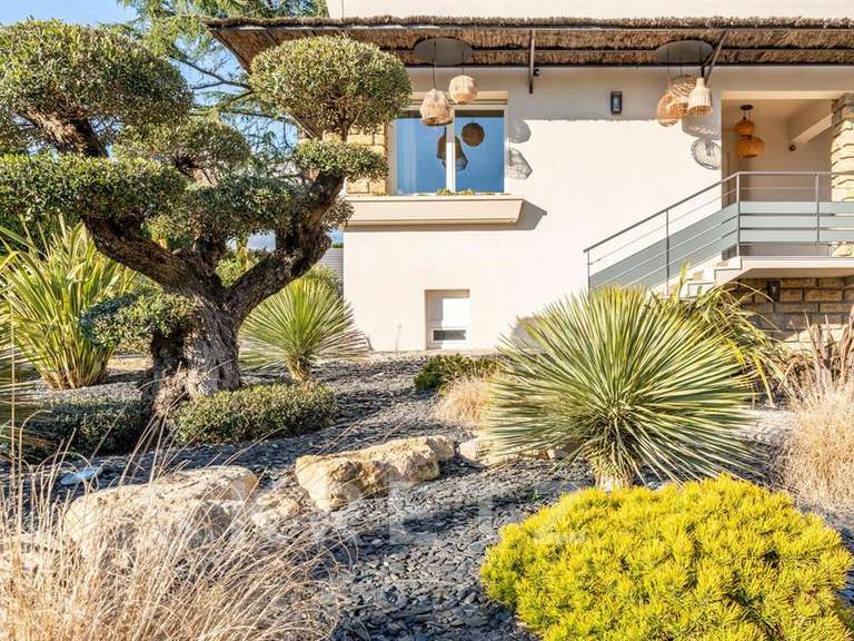 House Charbonnières-les-Bains - 6 bedrooms - 250m²