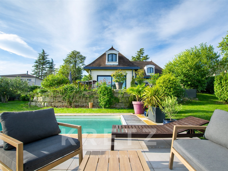 House Charbonnières-les-Bains - 5 bedrooms - 220m²