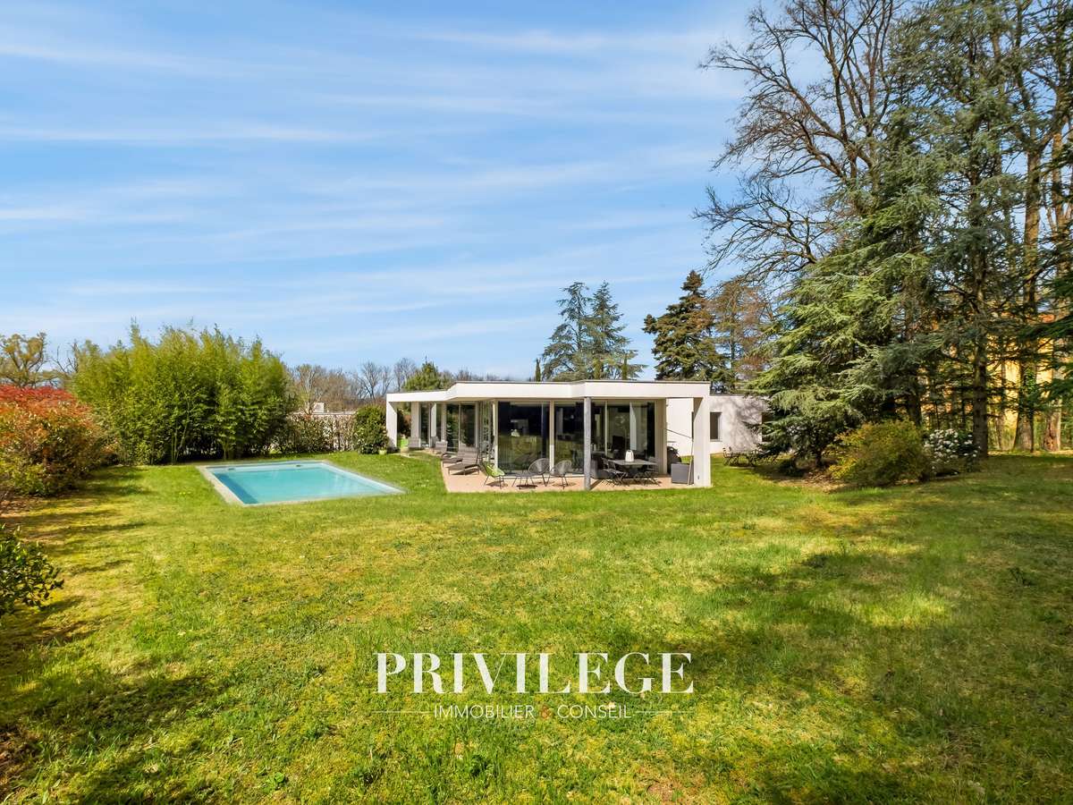 Maison Charbonnières-les-Bains