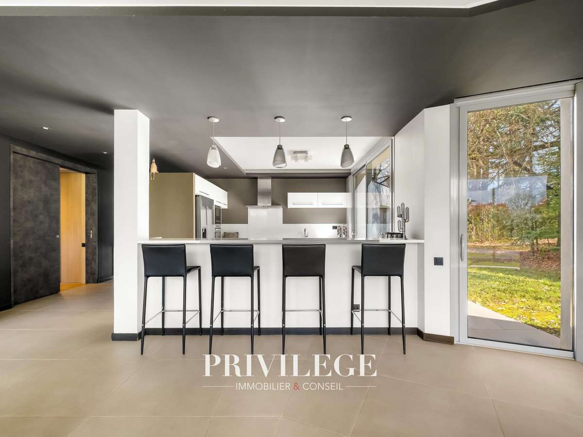 Maison Charbonnières-les-Bains