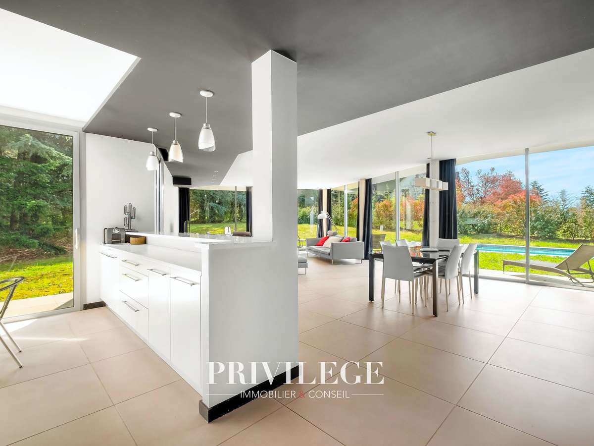 Maison Charbonnières-les-Bains