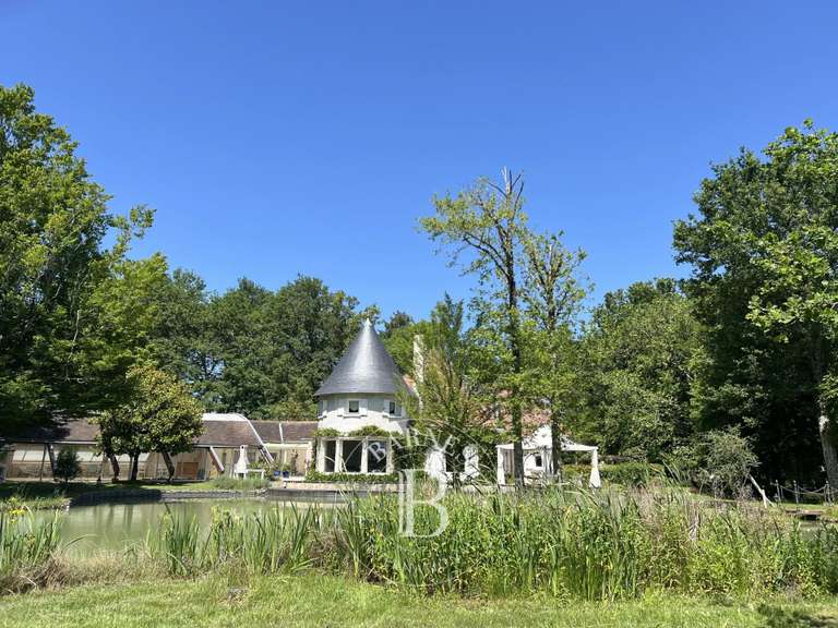 Propriété Charentilly - 5 chambres