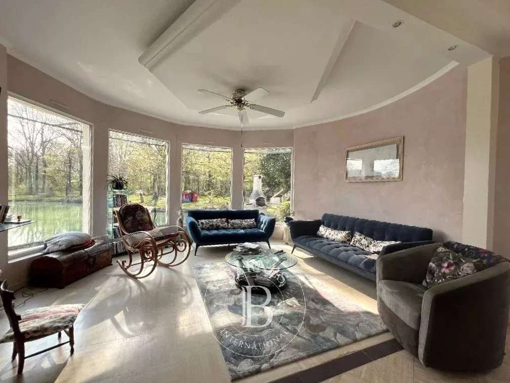 Propriété Charentilly