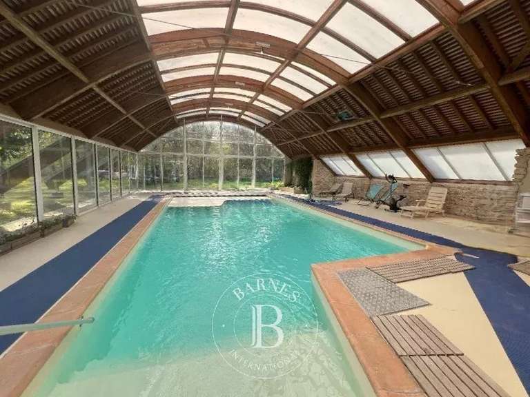 Propriété Charentilly - 5 chambres