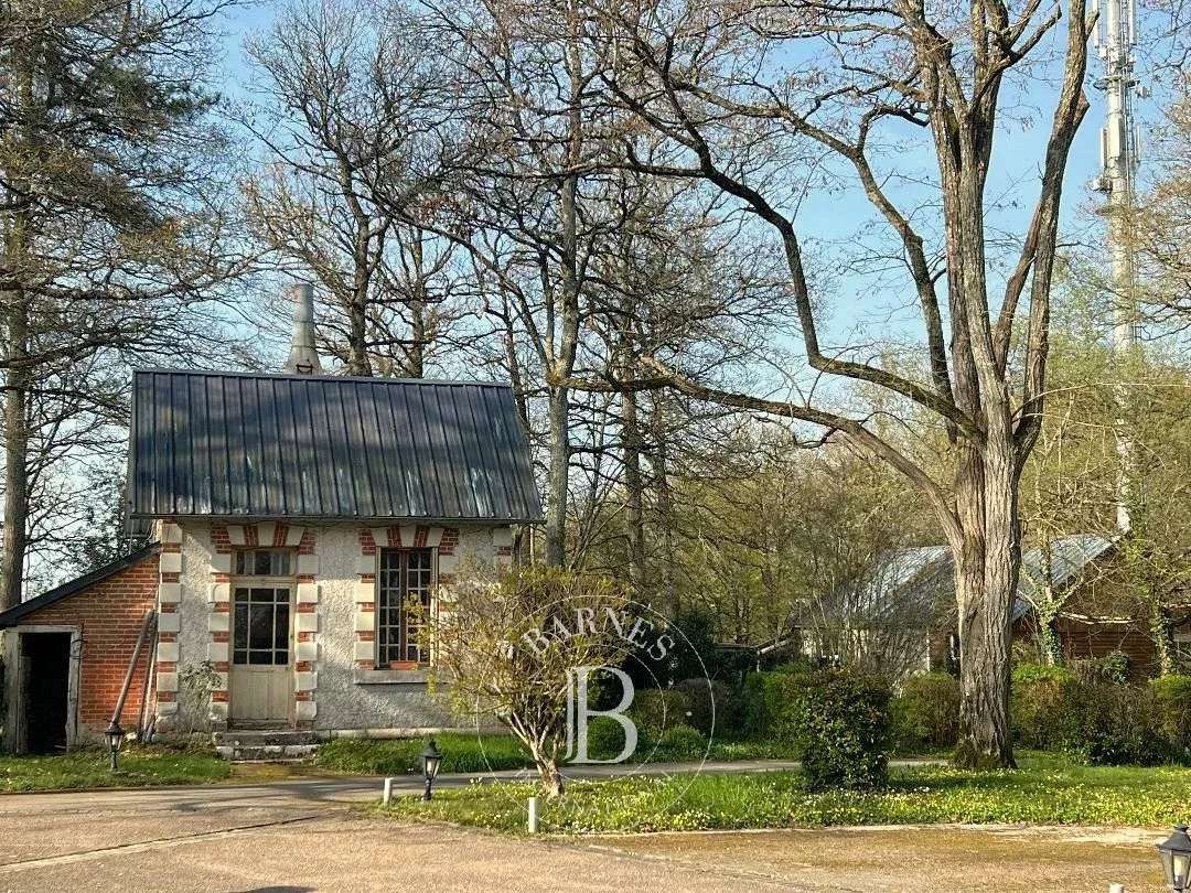 Propriété Charentilly