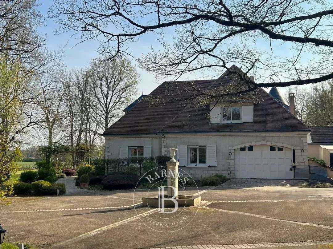 Propriété Charentilly