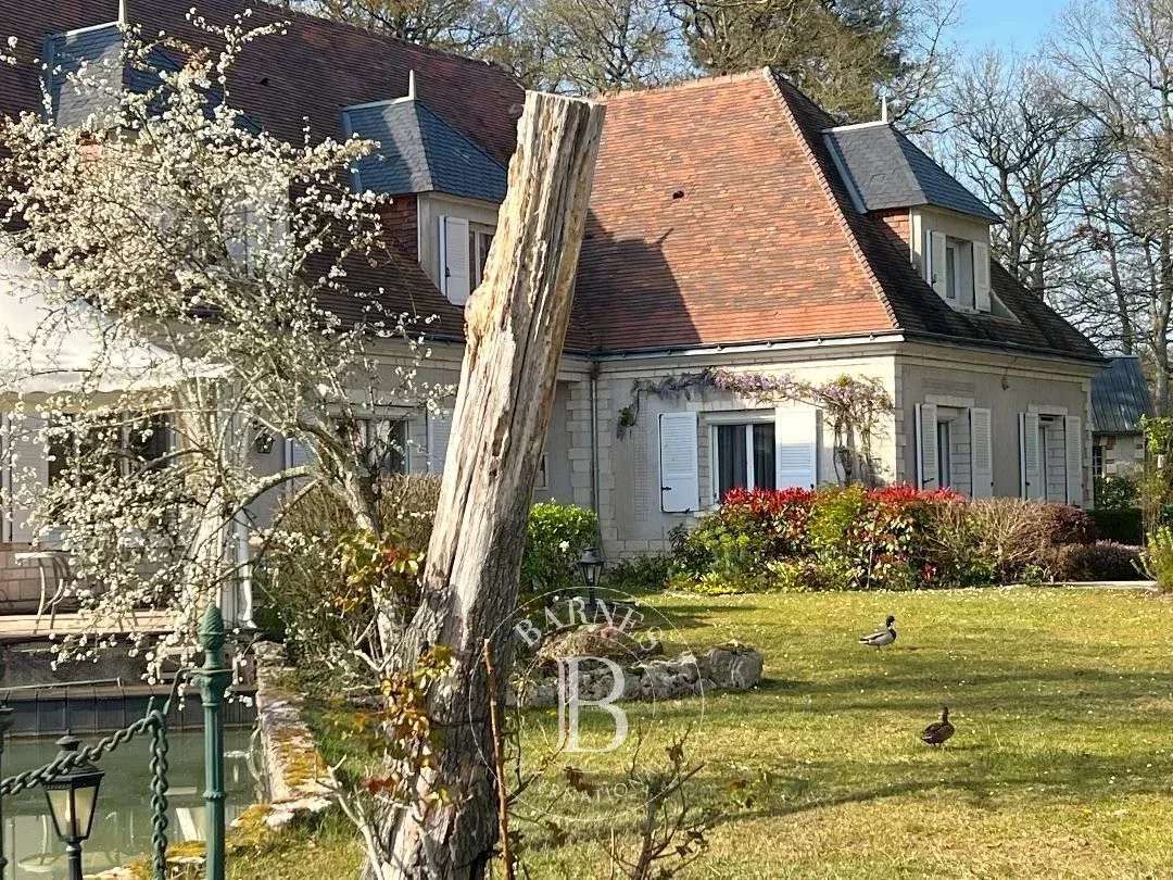 Propriété Charentilly