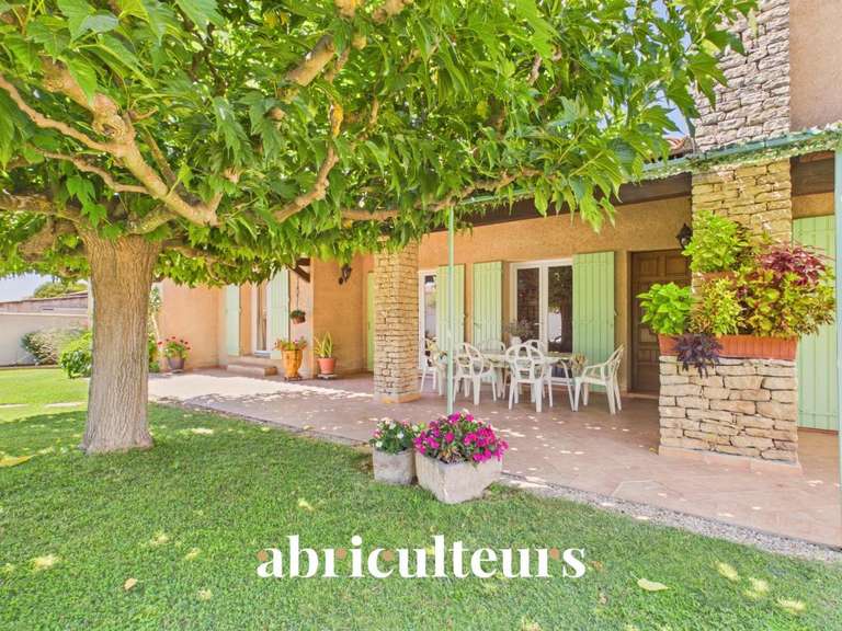 Maison Charleval - 5 chambres - 198m²