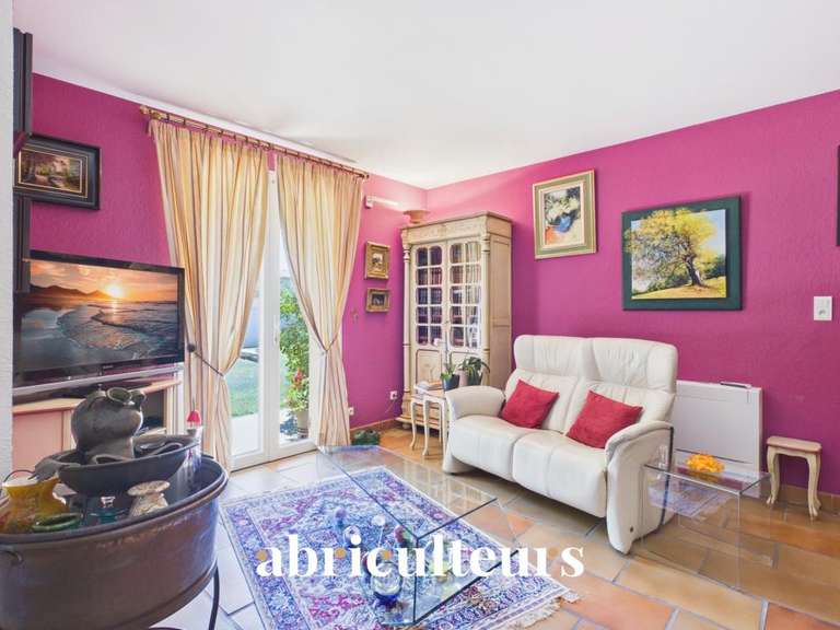 Maison Charleval - 5 chambres - 198m²