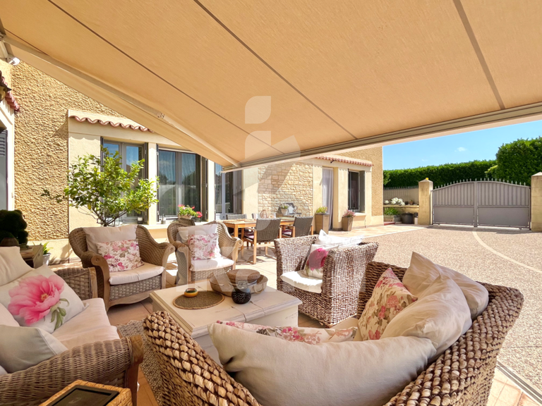 Maison Charmes-sur-l'Herbasse - 6 chambres - 337m²
