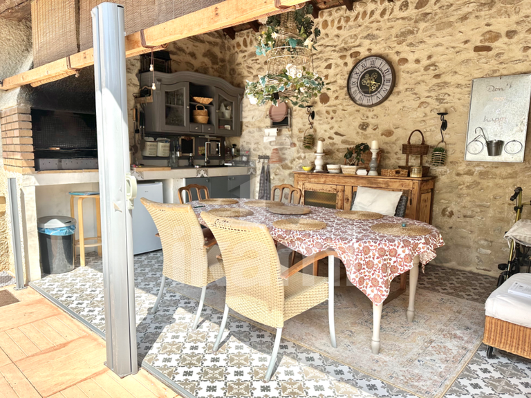Maison Charmes-sur-l'Herbasse - 6 chambres - 337m²