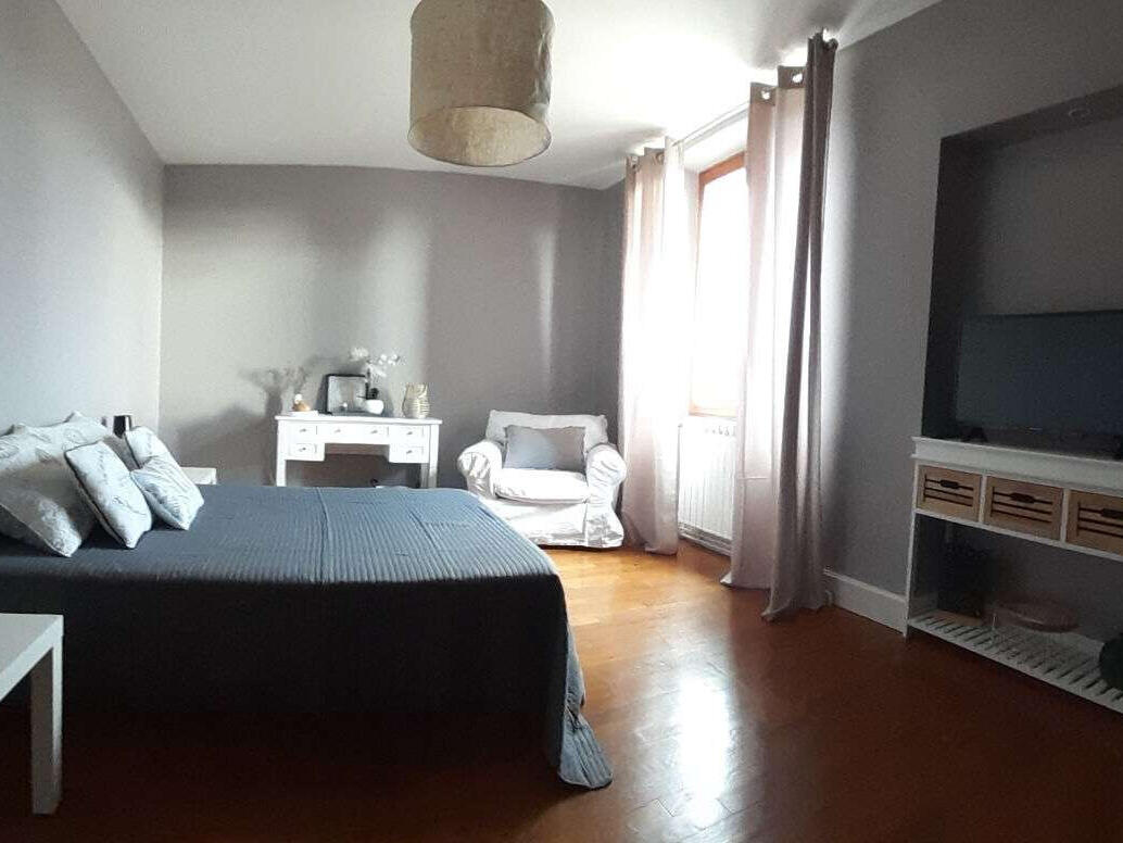 Property Charmes-sur-l'Herbasse