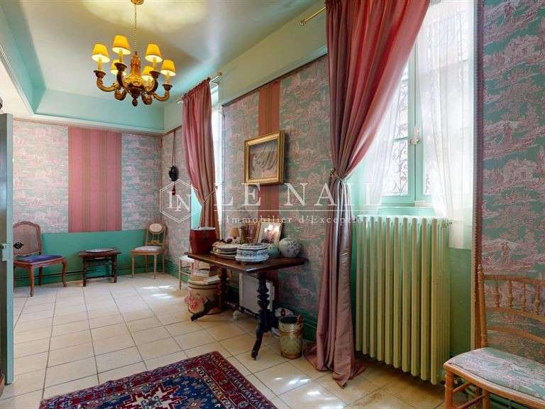 Maison Charolles - 5 chambres - 344m²