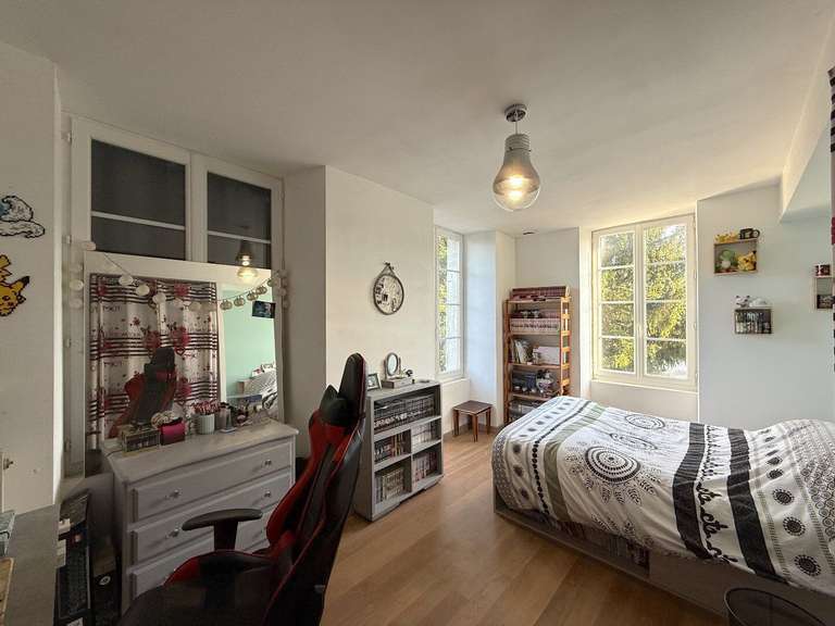 Maison Charras - 9 chambres - 345m²