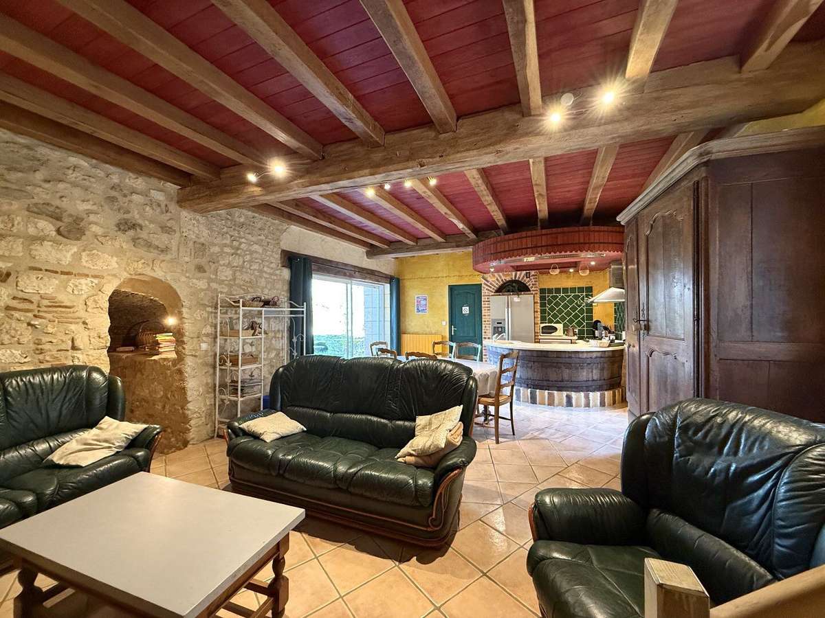 Maison Charras