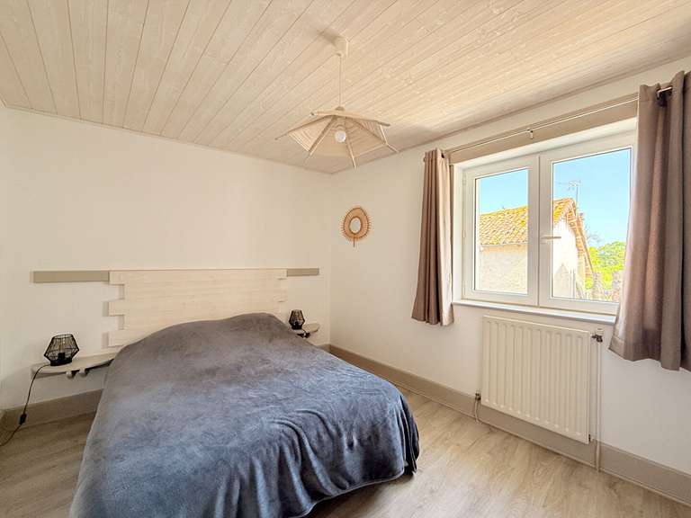 Maison Charras - 9 chambres - 345m²