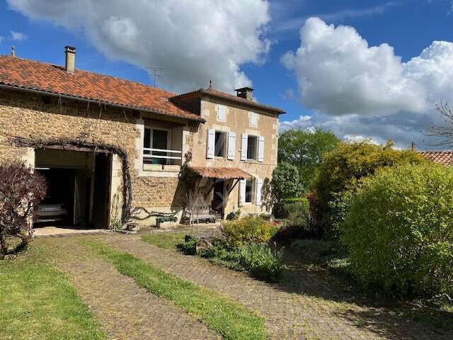 Maison Chasseneuil-sur-Bonnieure - 4 chambres