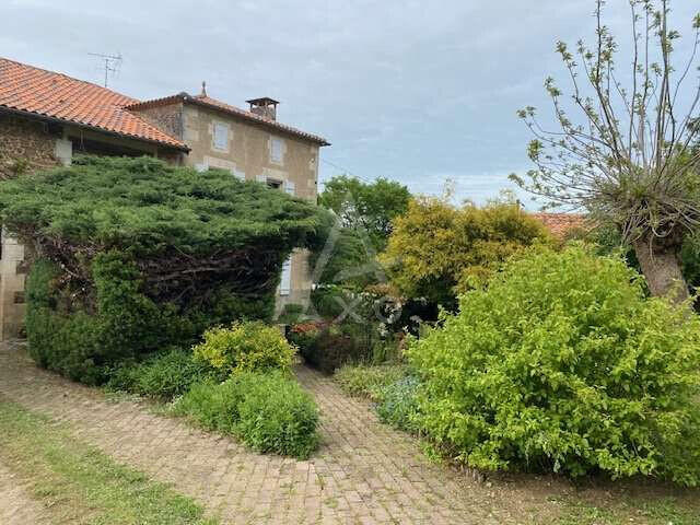 Maison Chasseneuil-sur-Bonnieure - 4 chambres